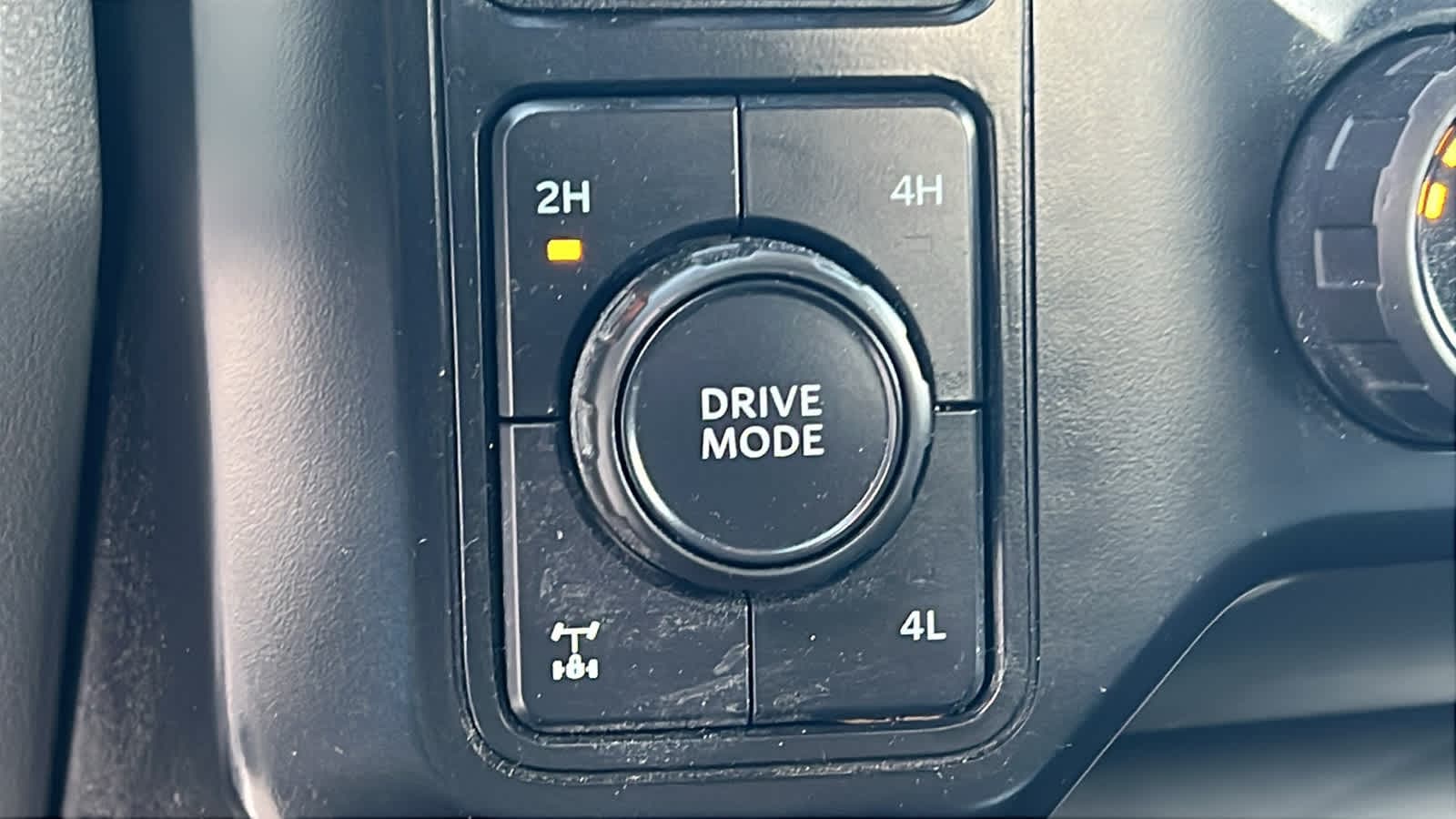 Thumbnail: 2024 Ford F-250 - 31