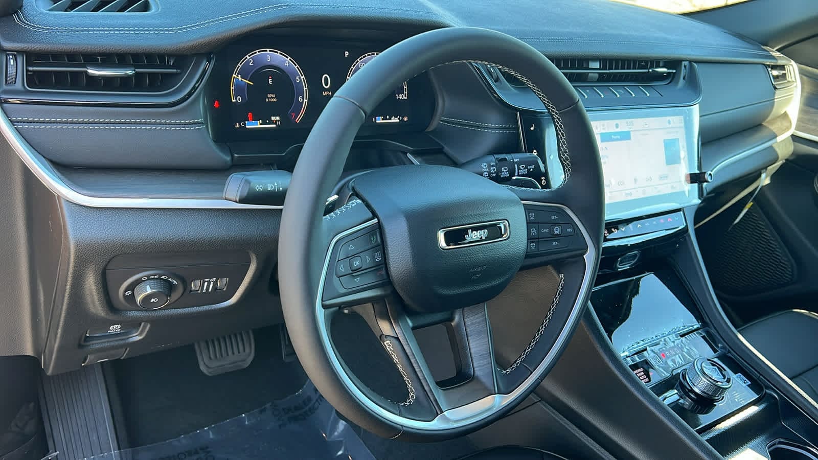 Thumbnail: 2026 Jeep Grand Cherokee - 10