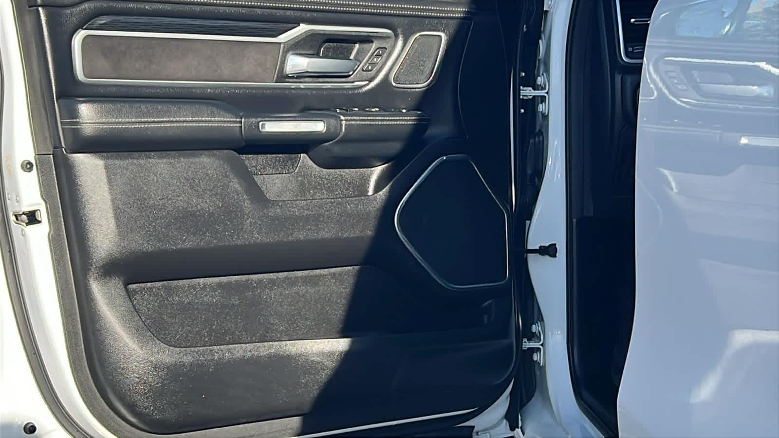 Thumbnail: 2023 RAM 1500 - 23