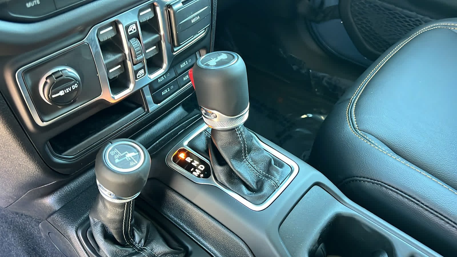 Thumbnail: 2026 Jeep Wrangler - 13