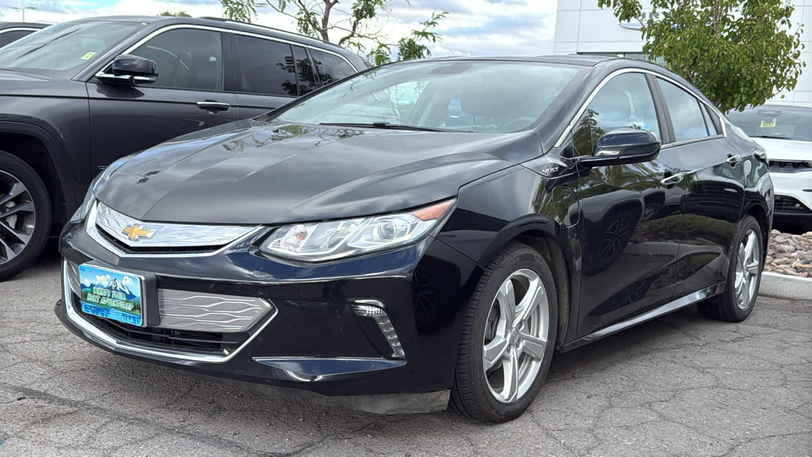 Thumbnail: 2018 Chevrolet Volt - 1