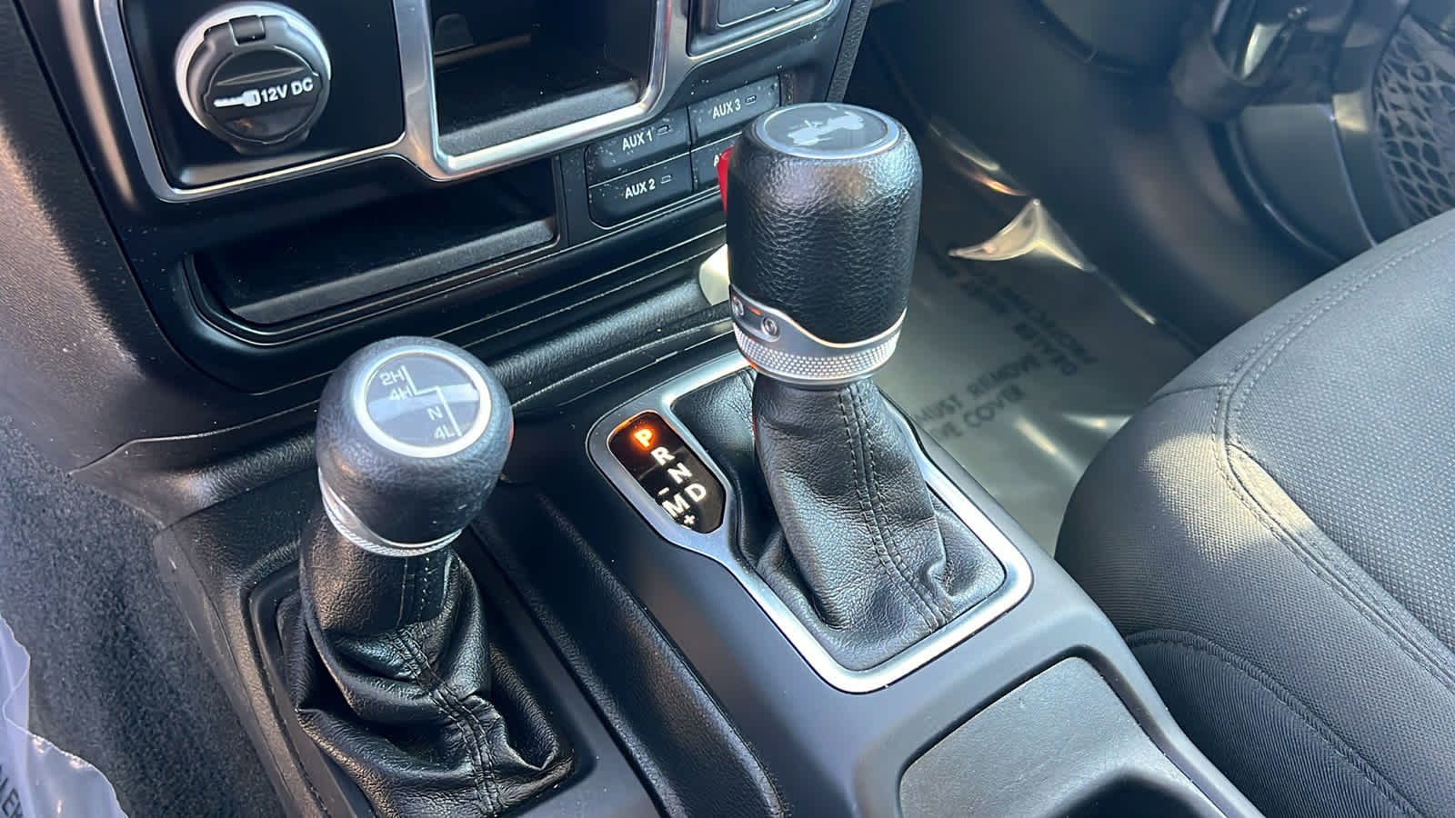 Thumbnail: 2022 Jeep Wrangler - 13