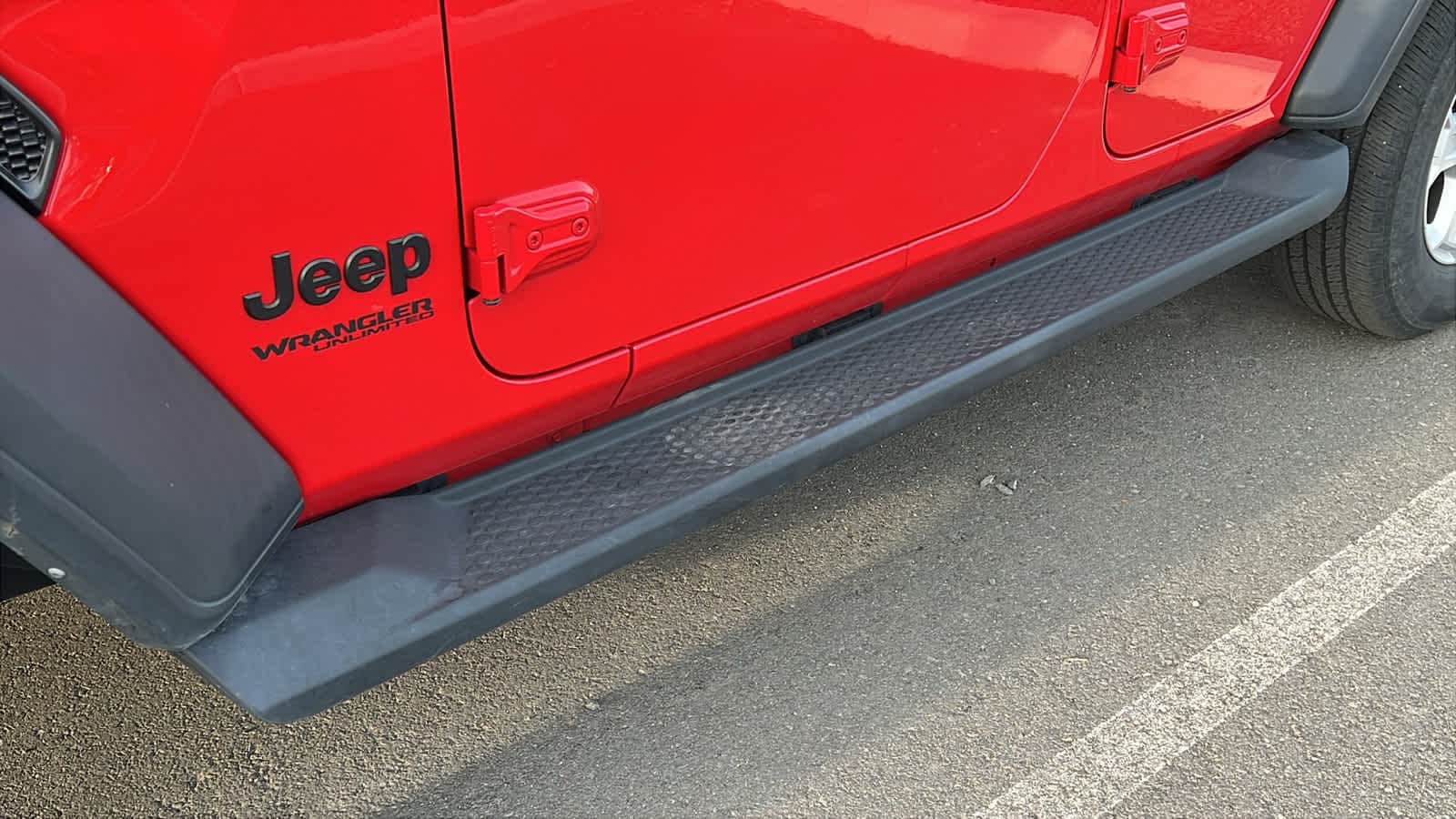 Thumbnail: 2022 Jeep Wrangler - 5