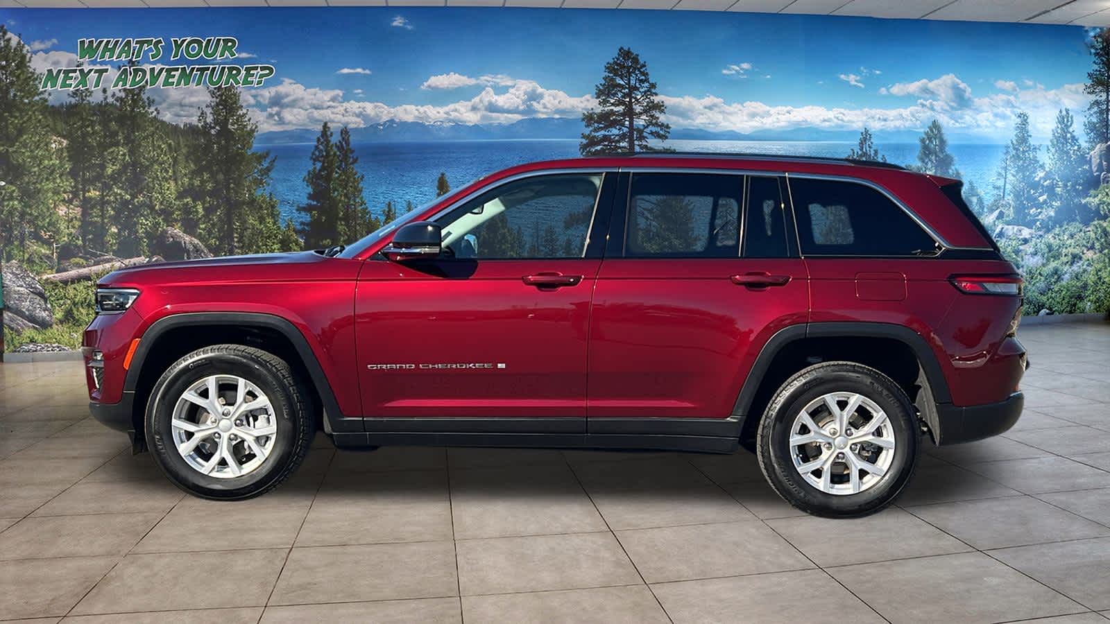 Thumbnail: 2023 Jeep Grand Cherokee - 8