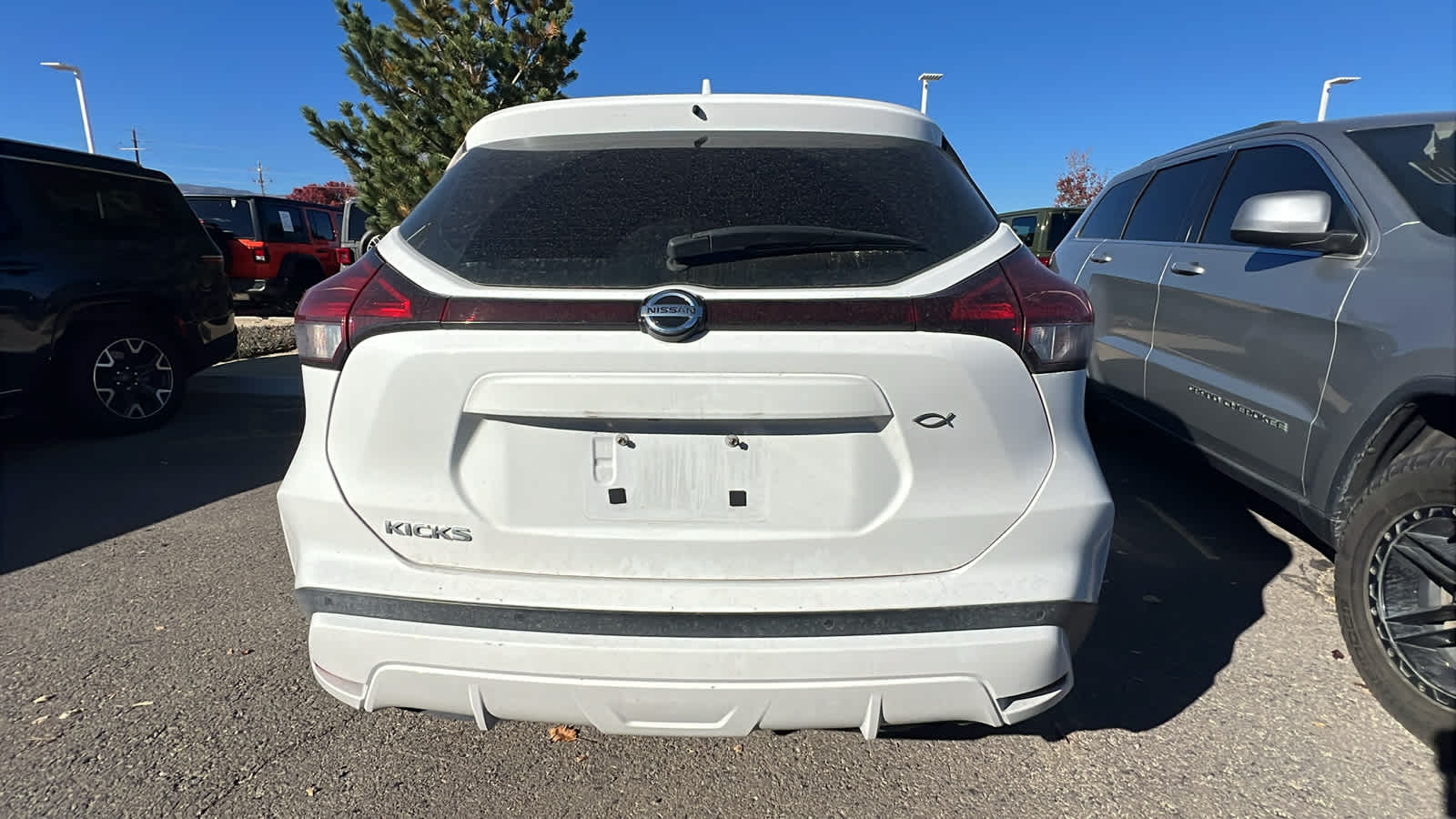 Thumbnail: 2021 Nissan Kicks - 5