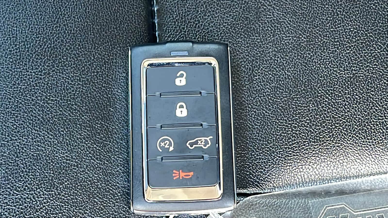 Thumbnail: 2022 Jeep Grand Cherokee - 29