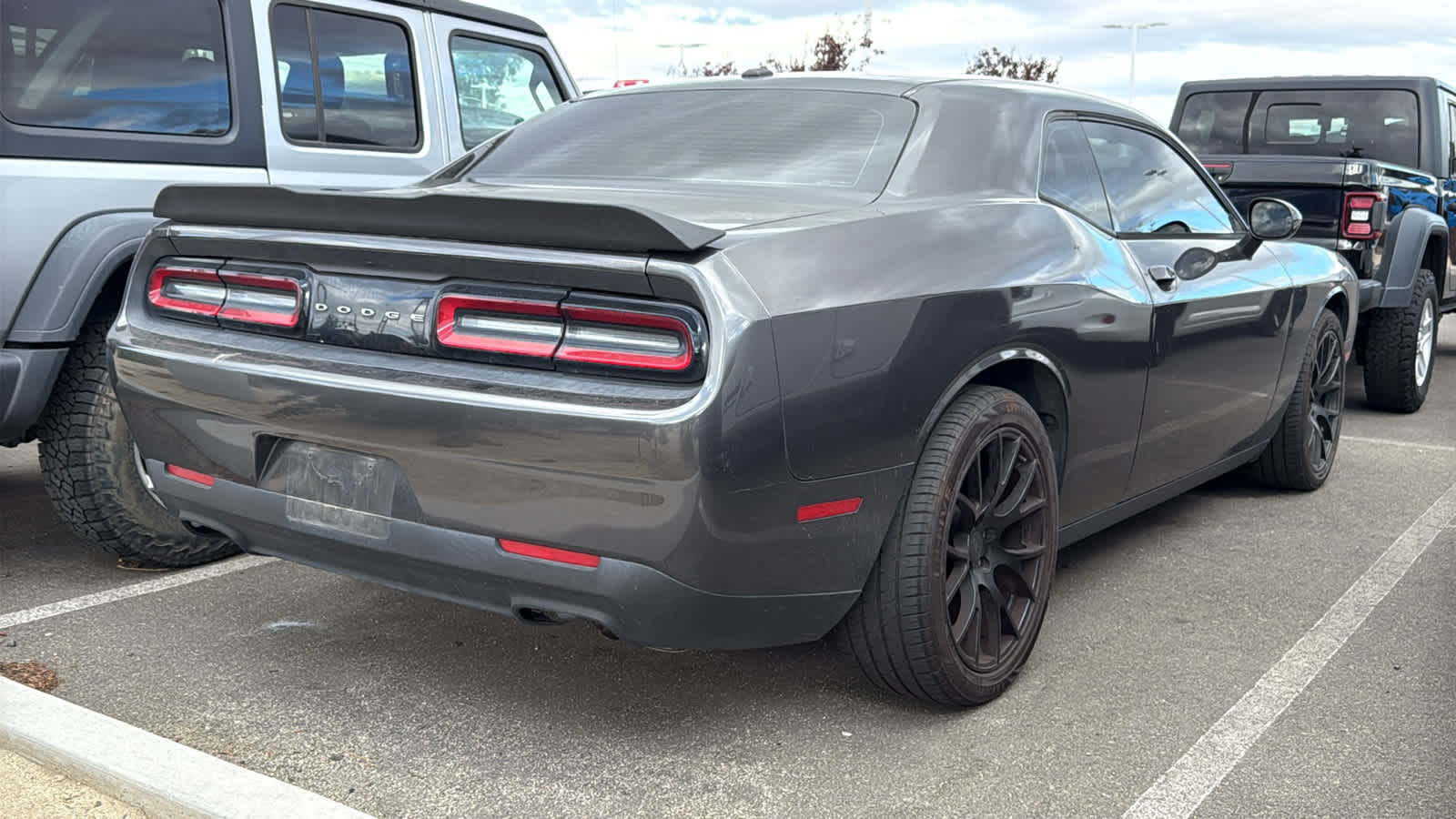 Thumbnail: 2016 Dodge Challenger - 5