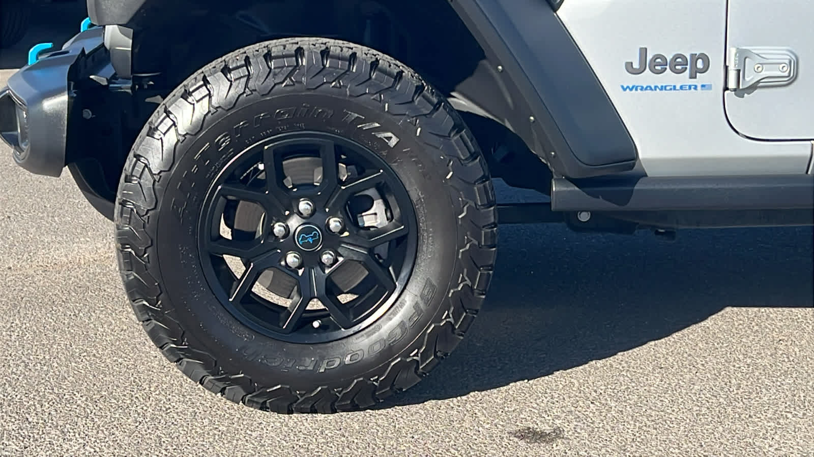 Thumbnail: 2024 Jeep Wrangler - 9