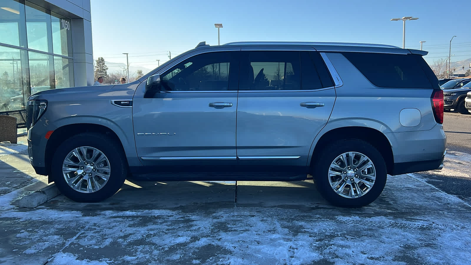 Thumbnail: 2024 GMC Yukon - 8