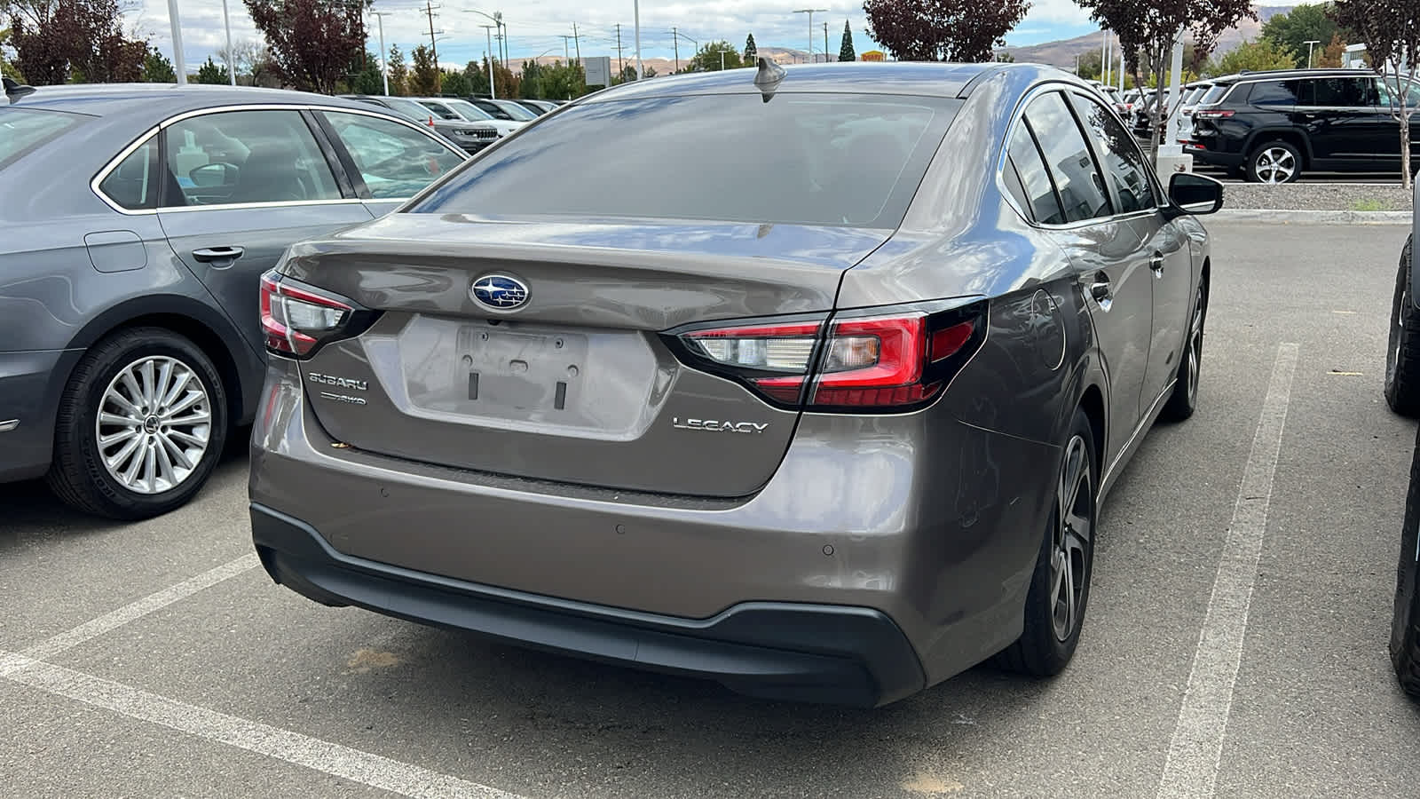 Thumbnail: 2022 Subaru Legacy - 10