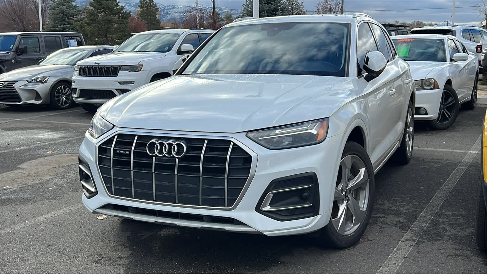 Thumbnail: 2021 Audi Q5 - 1