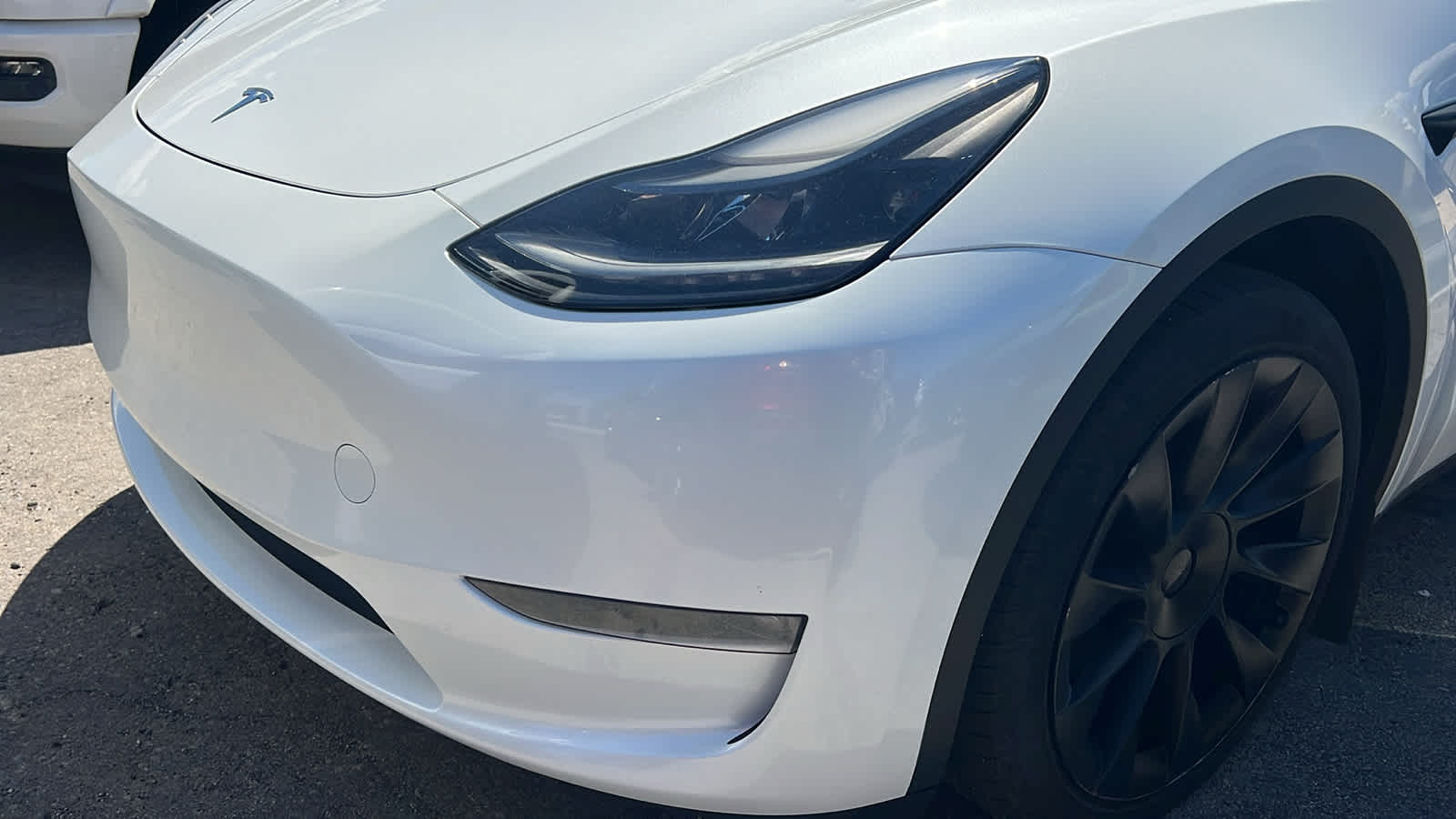 Thumbnail: 2023 Tesla Model Y - 7