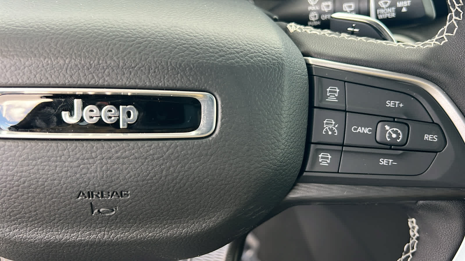 Thumbnail: 2026 Jeep Grand Cherokee - 20