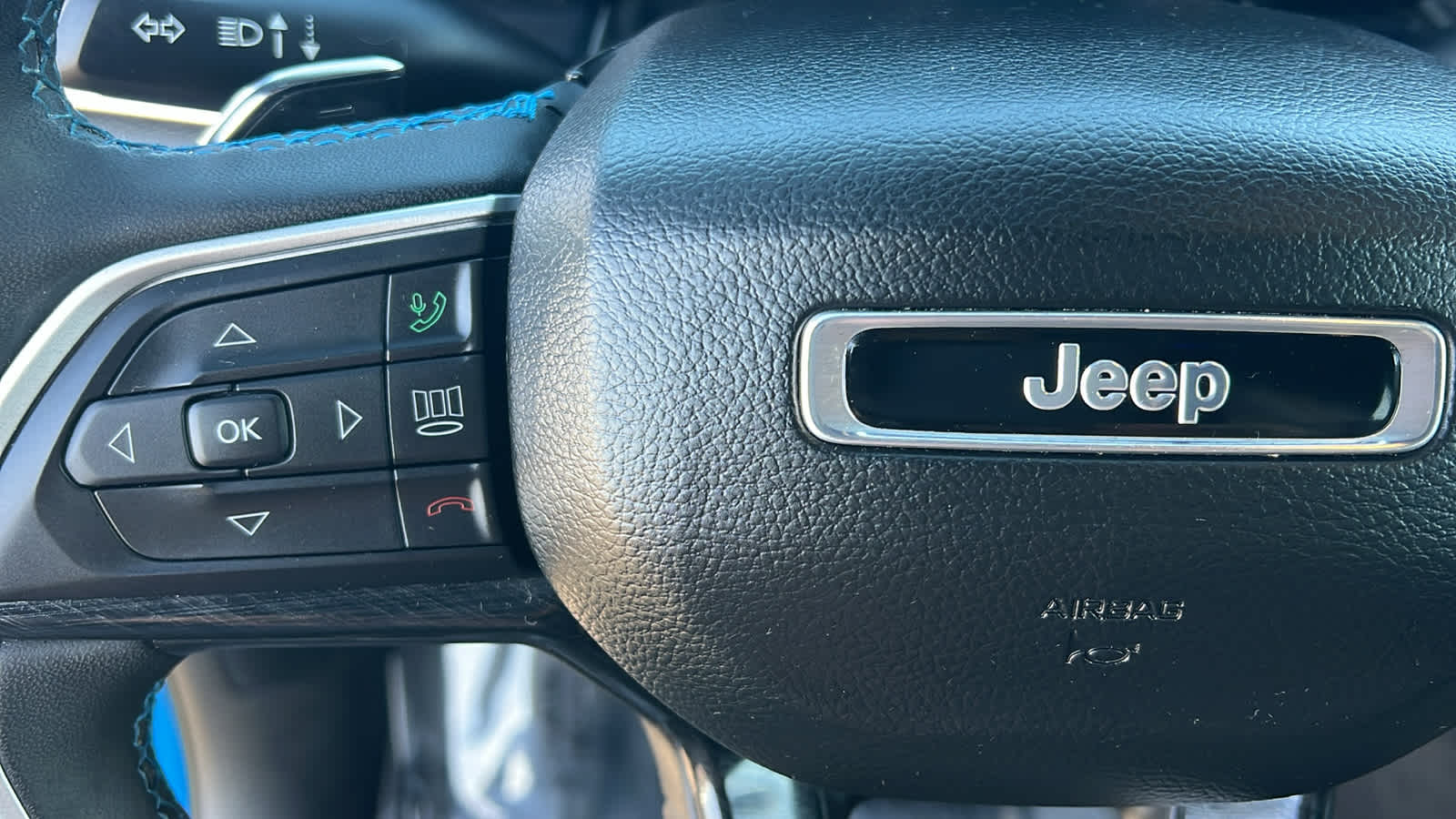 Thumbnail: 2022 Jeep Grand Cherokee - 19