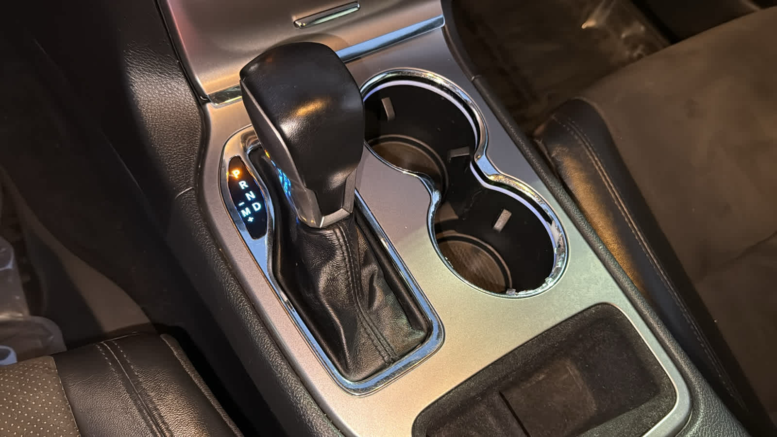 Thumbnail: 2020 Jeep Grand Cherokee - 13