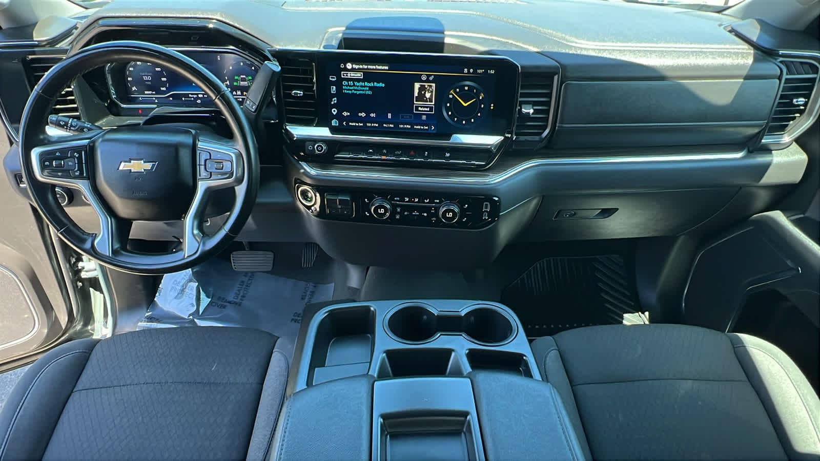 Thumbnail: 2025 Chevrolet Silverado 1500 - 26