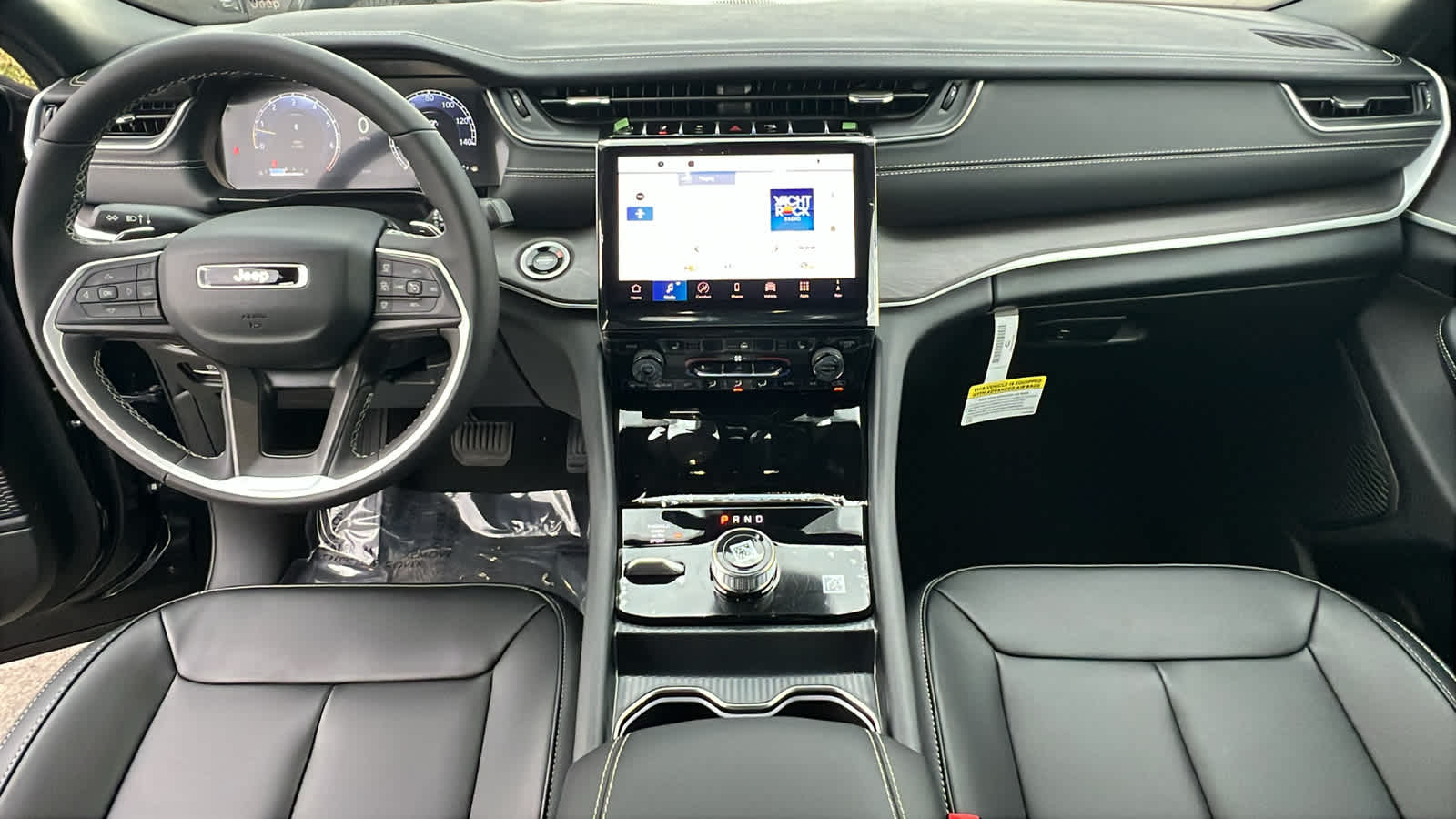 Thumbnail: 2025 Jeep Grand Cherokee - 26