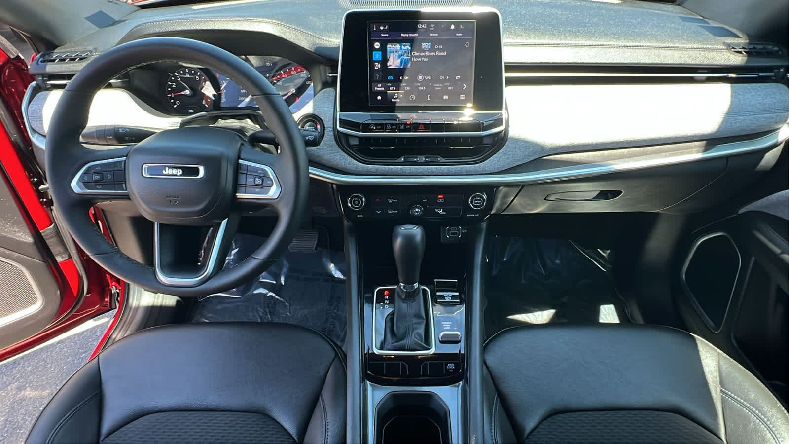 Thumbnail: 2025 Jeep Compass - 26