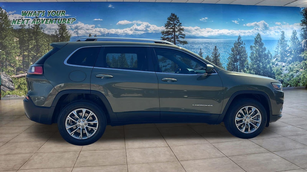 Used 2019 Jeep Cherokee Latitude Plus SUV