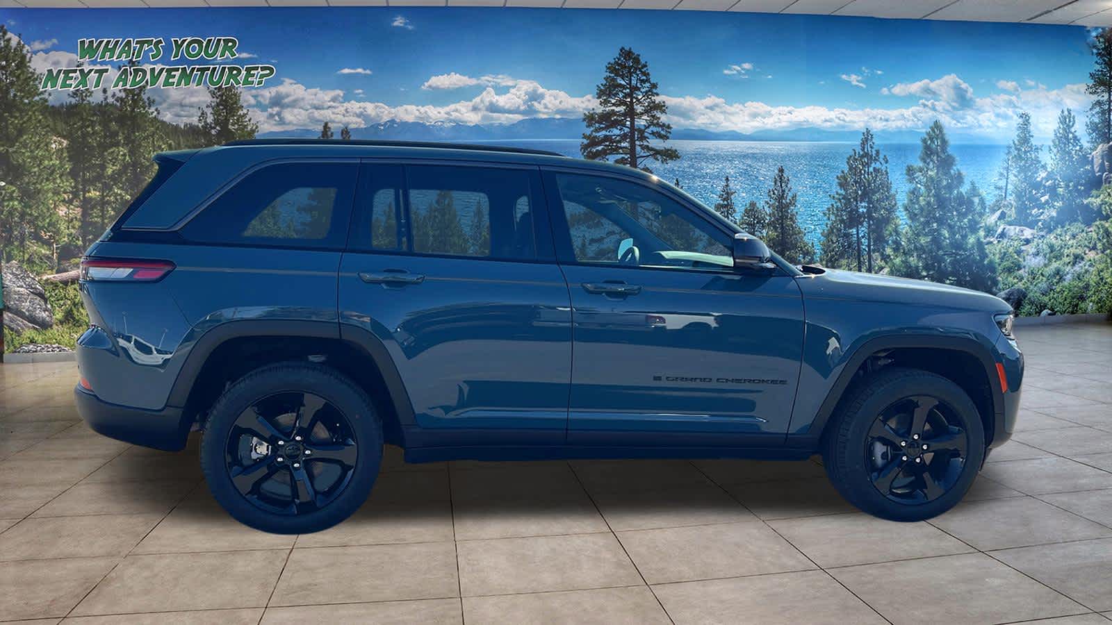 Thumbnail: 2026 Jeep Grand Cherokee - 4