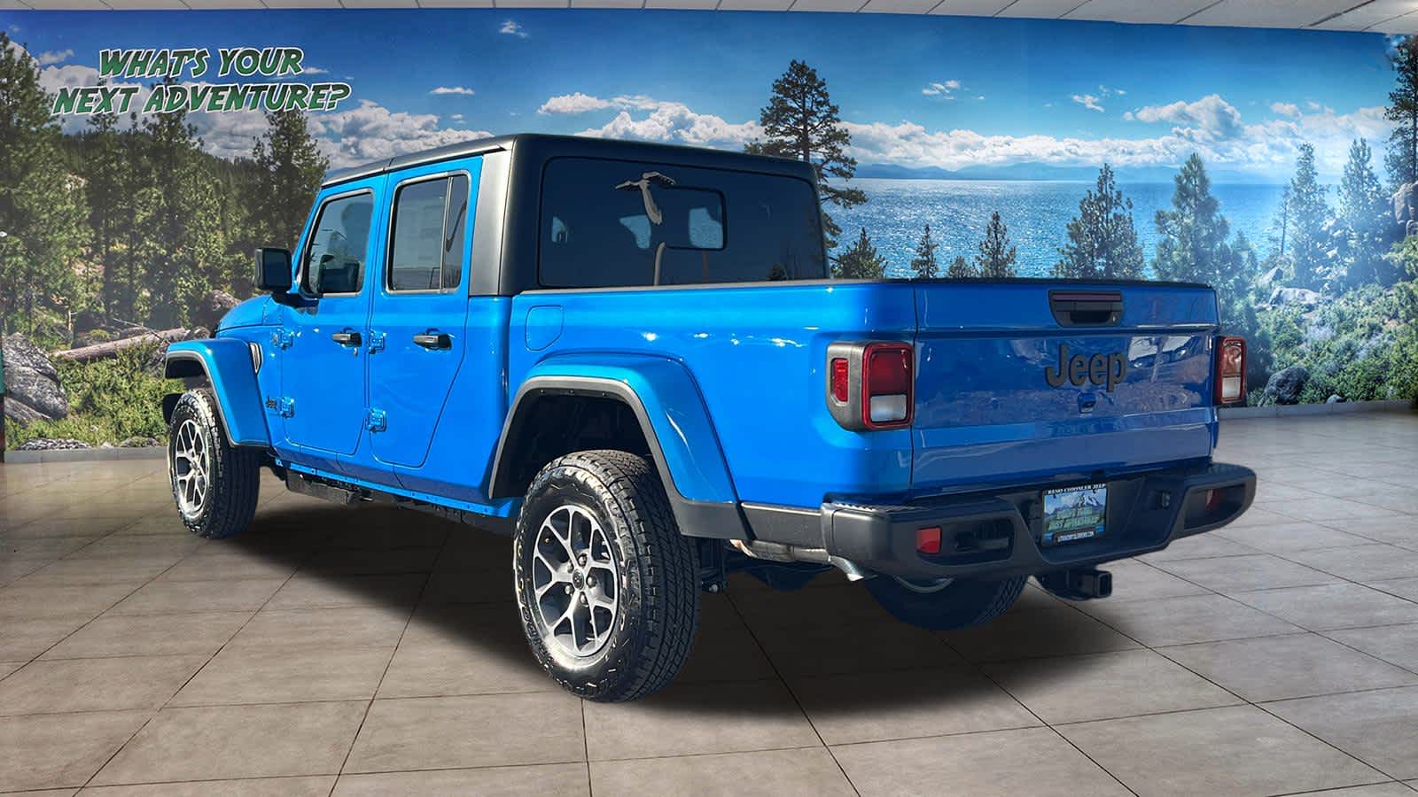 Thumbnail: 2026 Jeep Gladiator - 7