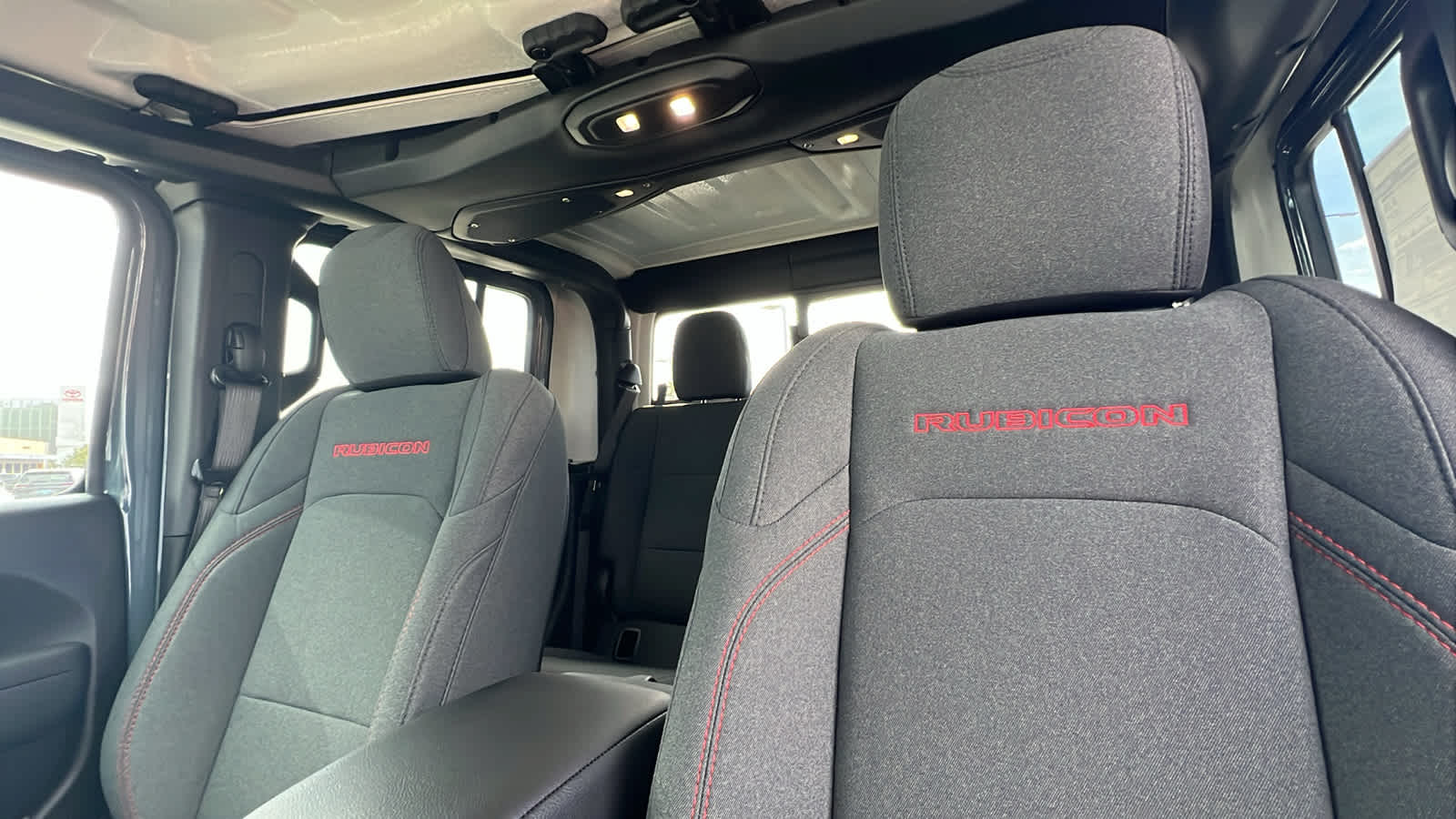 Thumbnail: 2026 Jeep Gladiator - 11