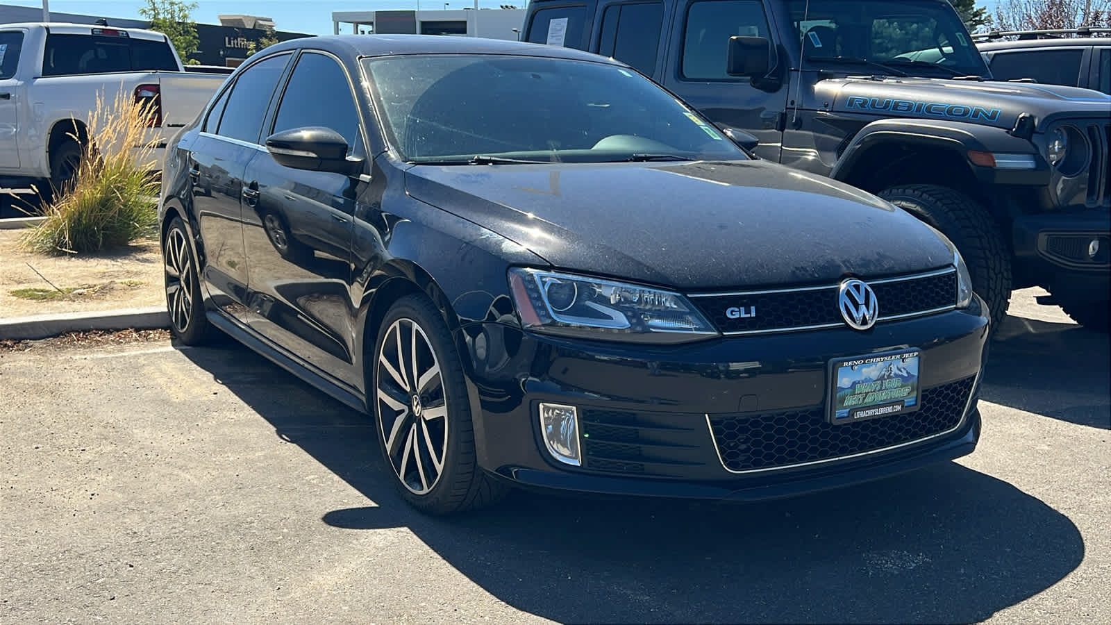 Thumbnail: 2014 Volkswagen Jetta - 3