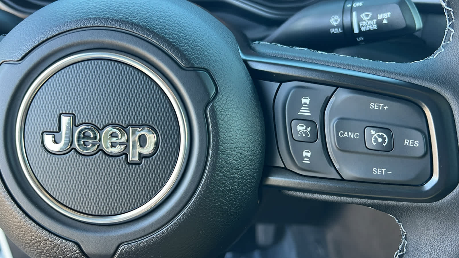 Thumbnail: 2026 Jeep Gladiator - 20