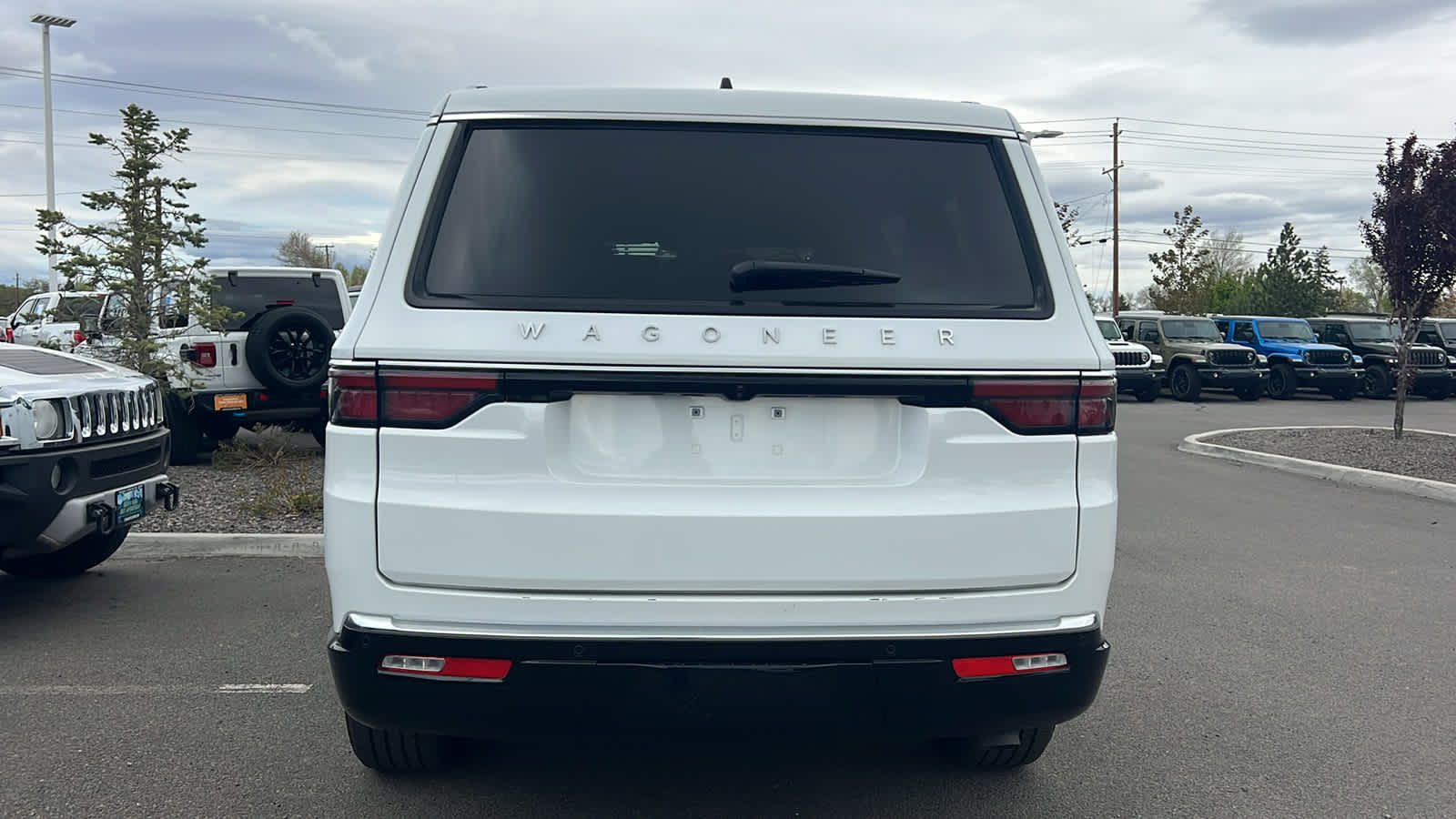 Thumbnail: 2025 Jeep Wagoneer - 7