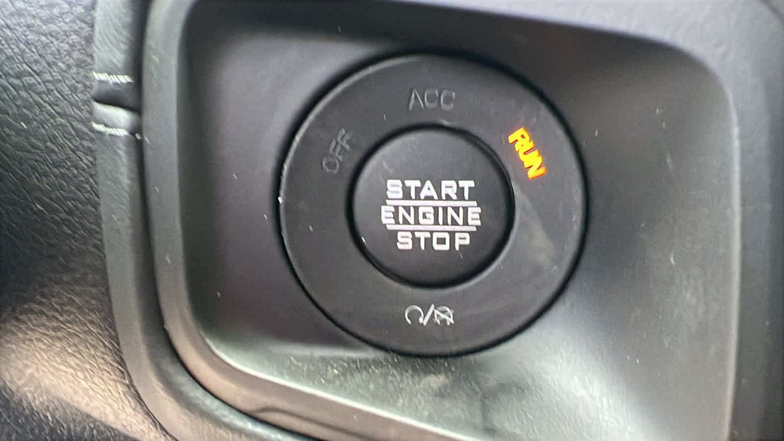 Thumbnail: 2026 Jeep Gladiator - 17