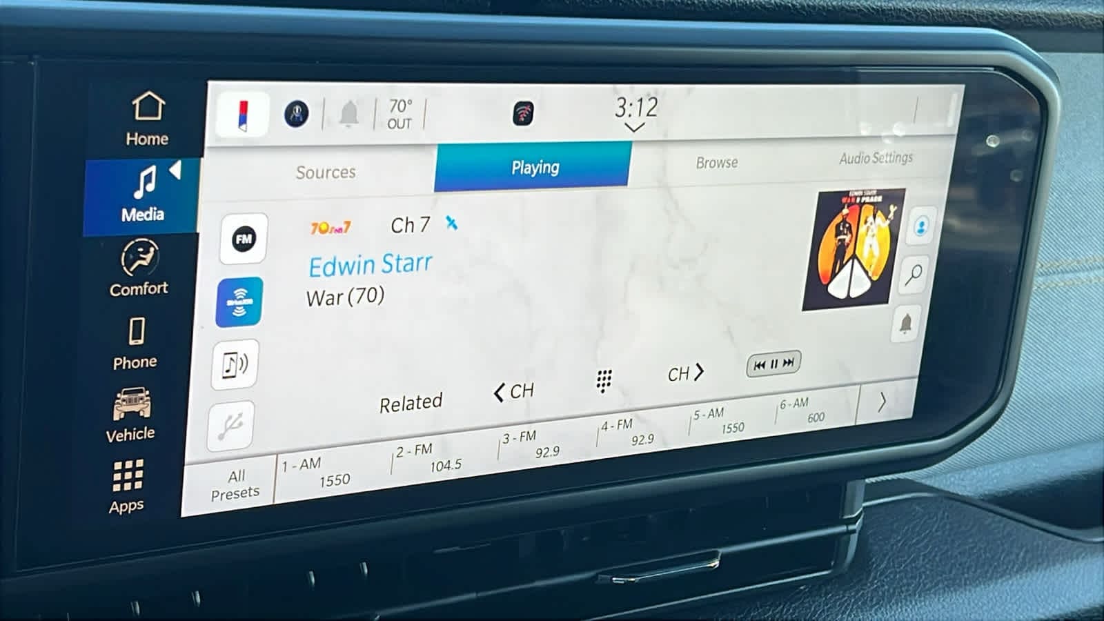 Thumbnail: 2024 Jeep Wrangler - 15