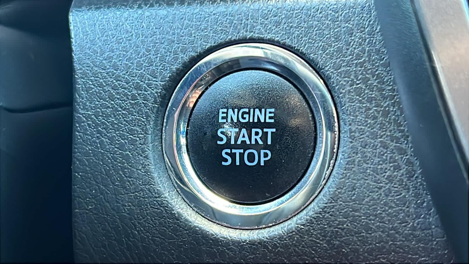 Thumbnail: 2021 Toyota Camry - 17