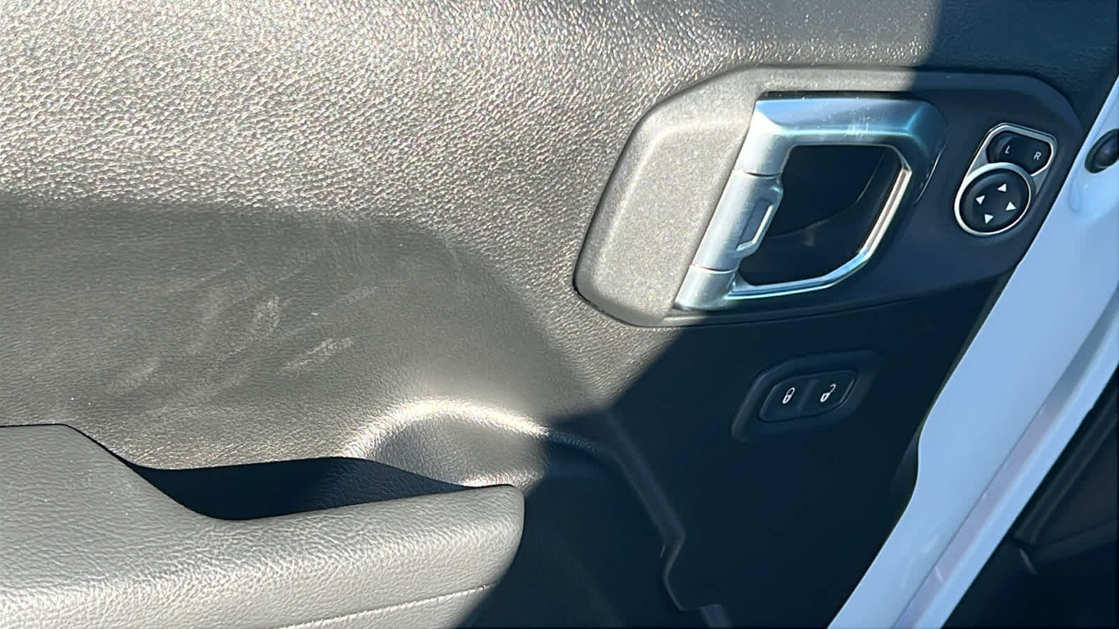 Thumbnail: 2026 Jeep Wrangler - 22