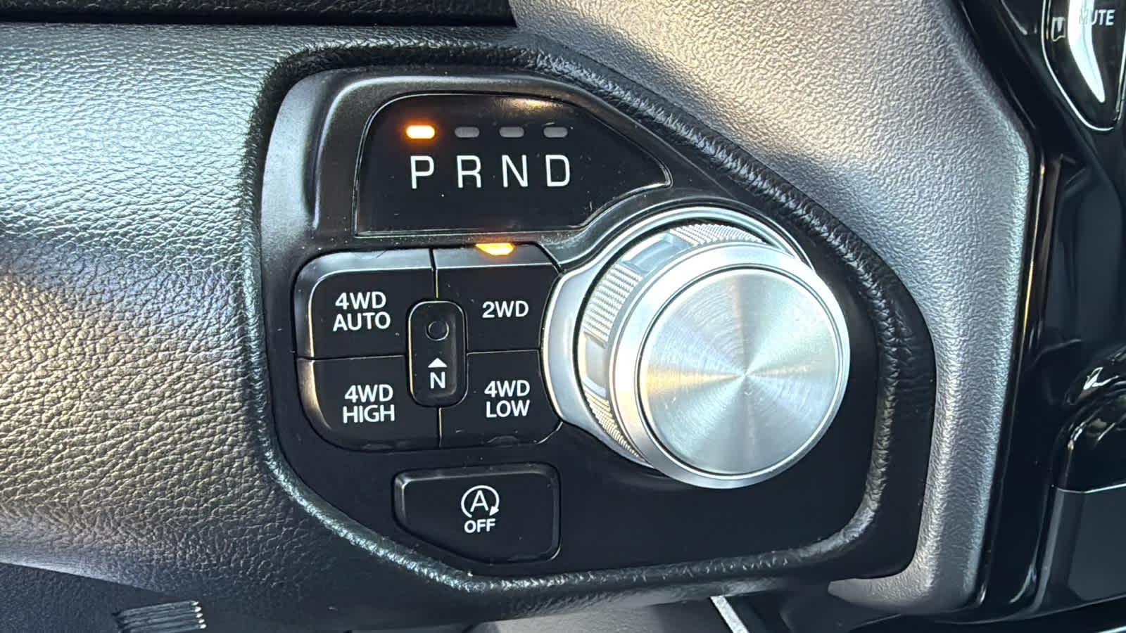 2023 RAM 1500 Laramie 13