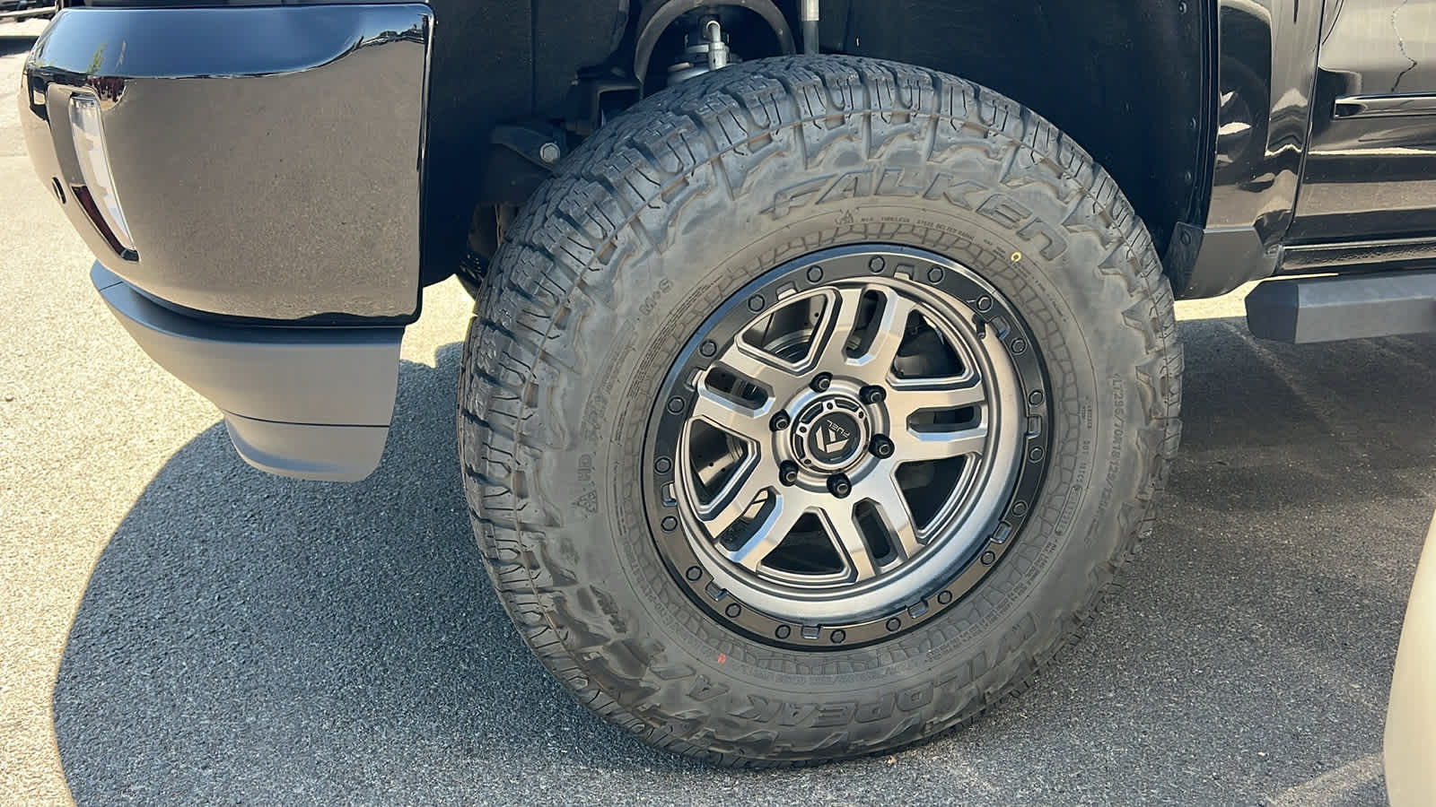Thumbnail: 2017 Chevrolet Silverado 1500 - 9