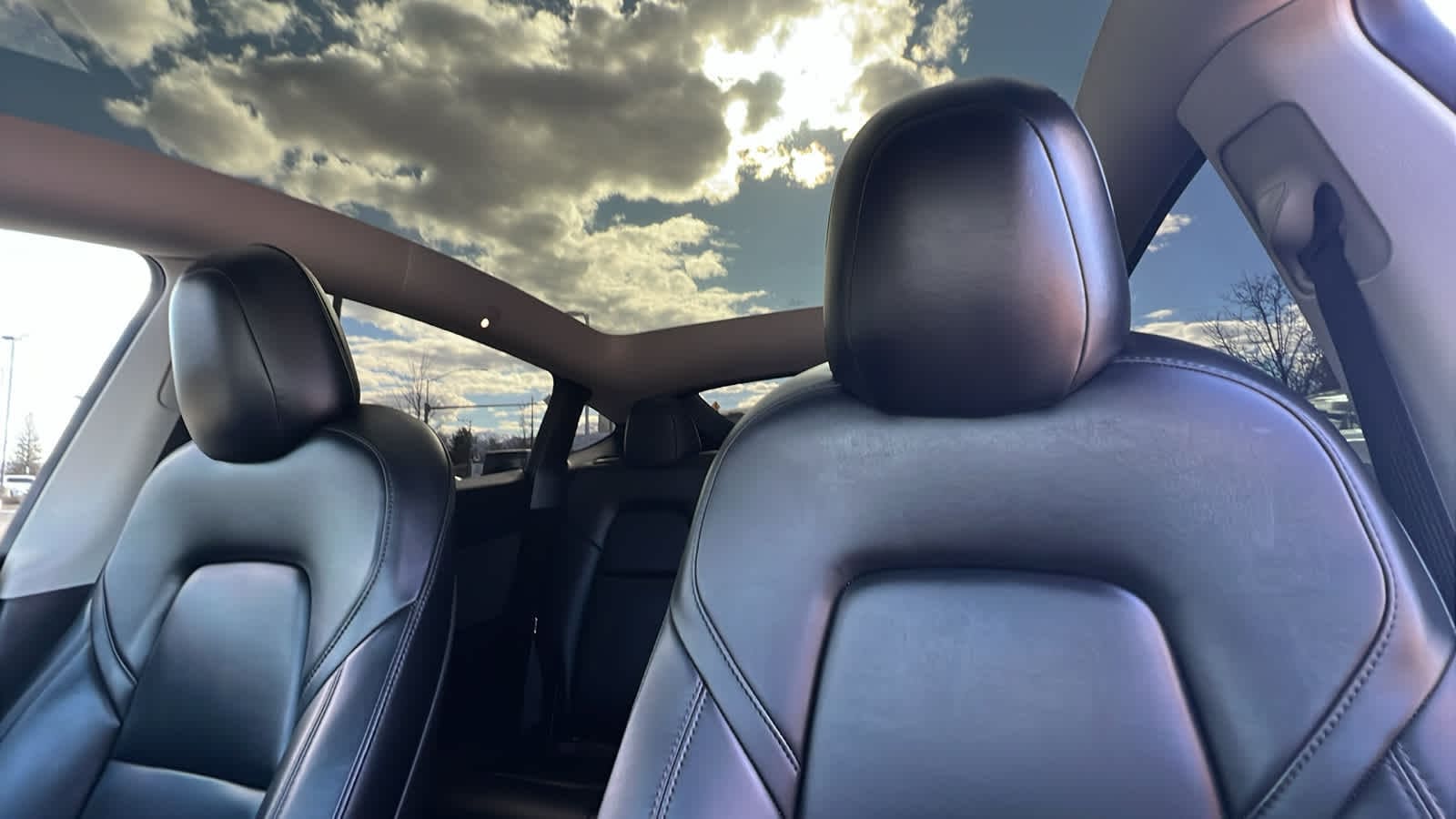 Thumbnail: 2023 Tesla Model Y - 11