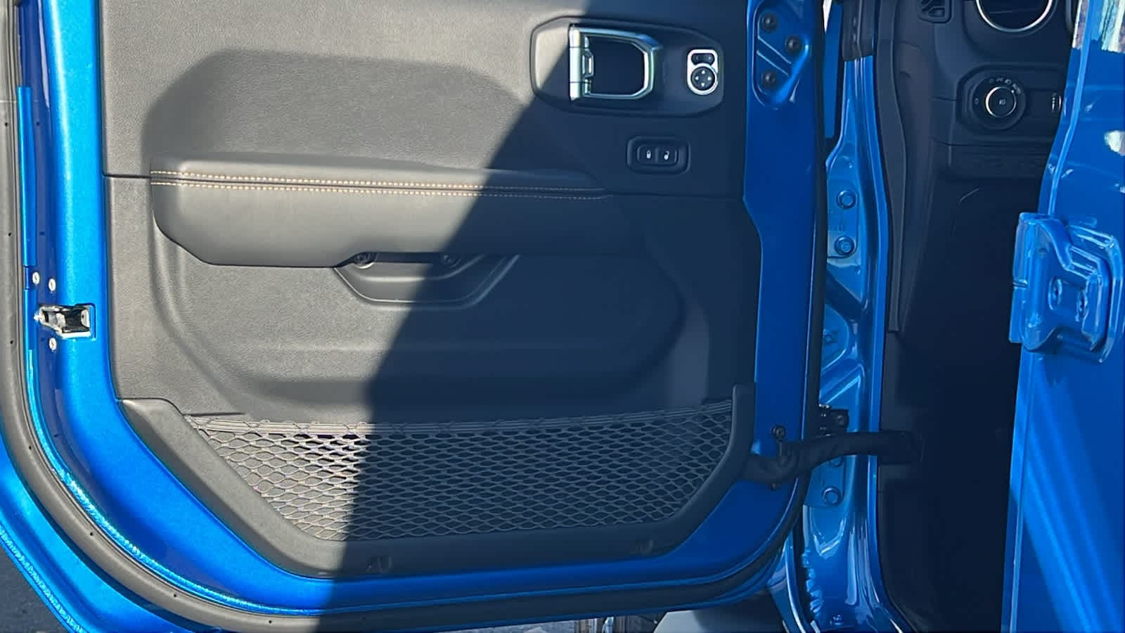 Thumbnail: 2026 Jeep Wrangler - 23