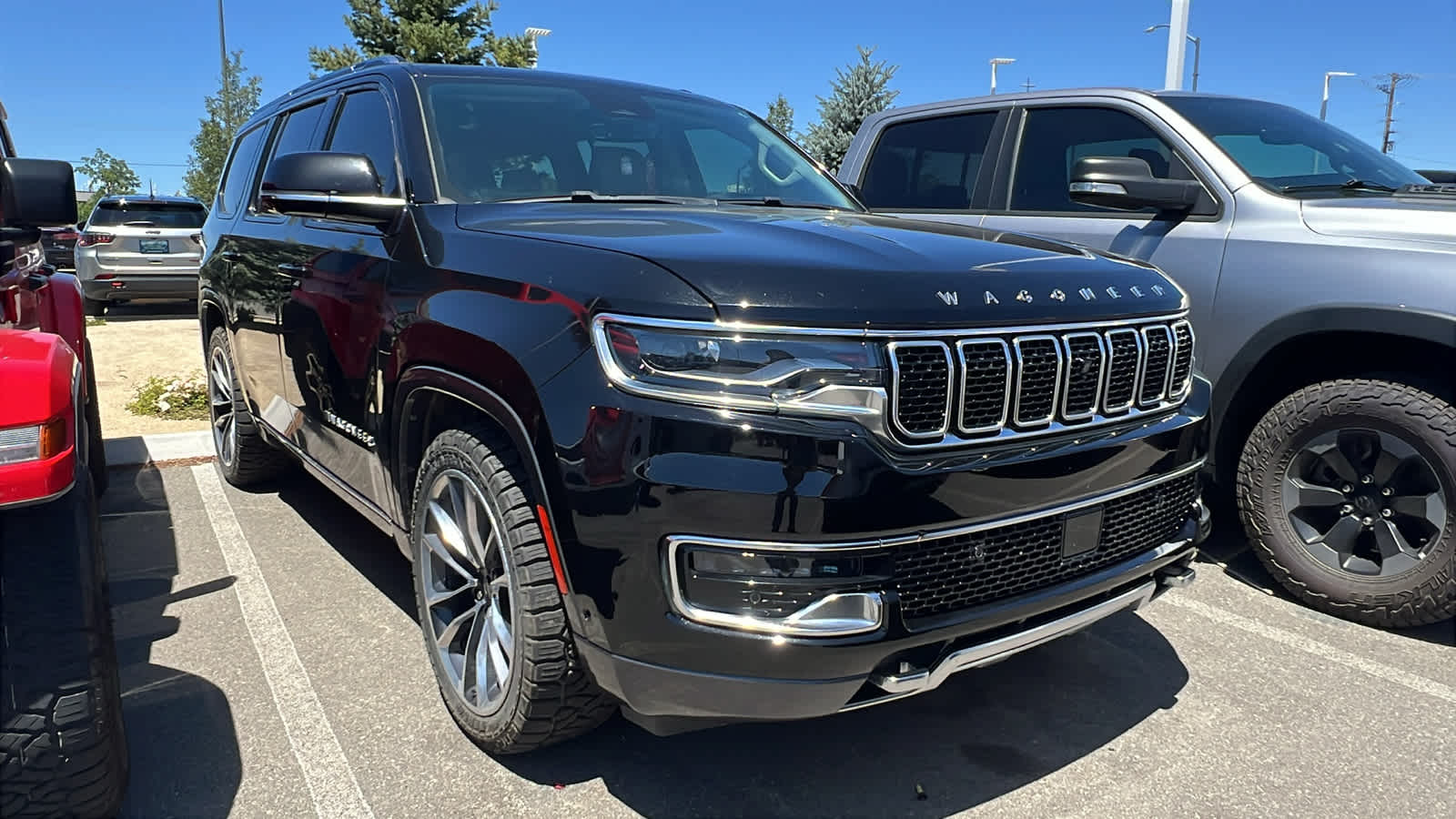 Thumbnail: 2022 Jeep Wagoneer - 3