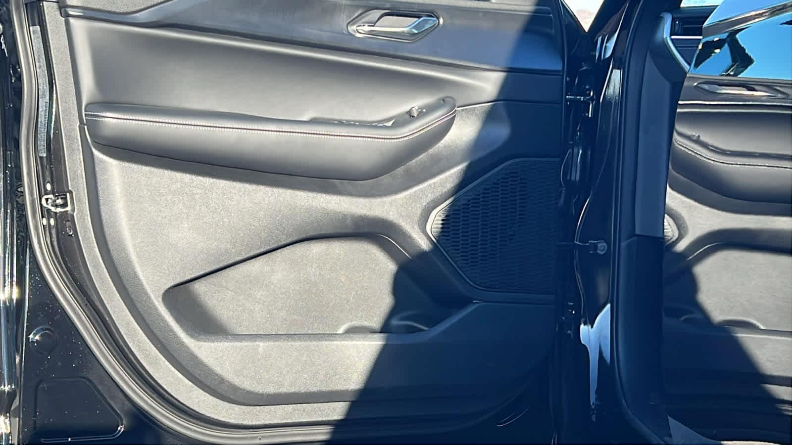 Thumbnail: 2025 Jeep Grand Cherokee L - 23