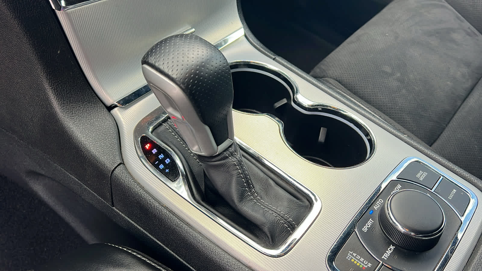 Thumbnail: 2019 Jeep Grand Cherokee - 13