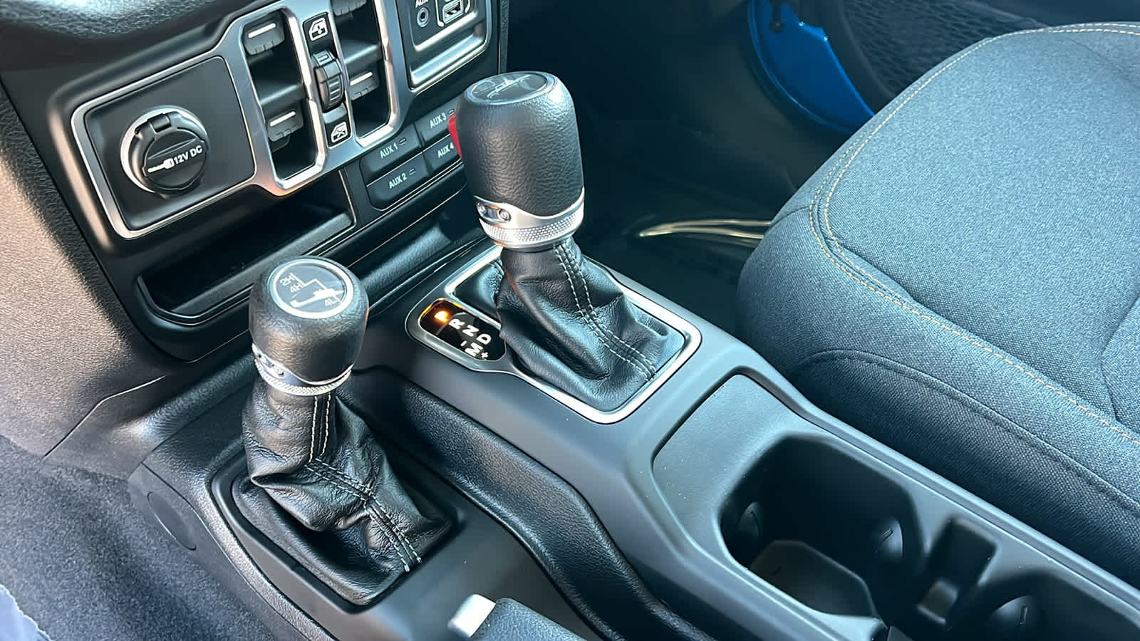 Thumbnail: 2026 Jeep Gladiator - 13