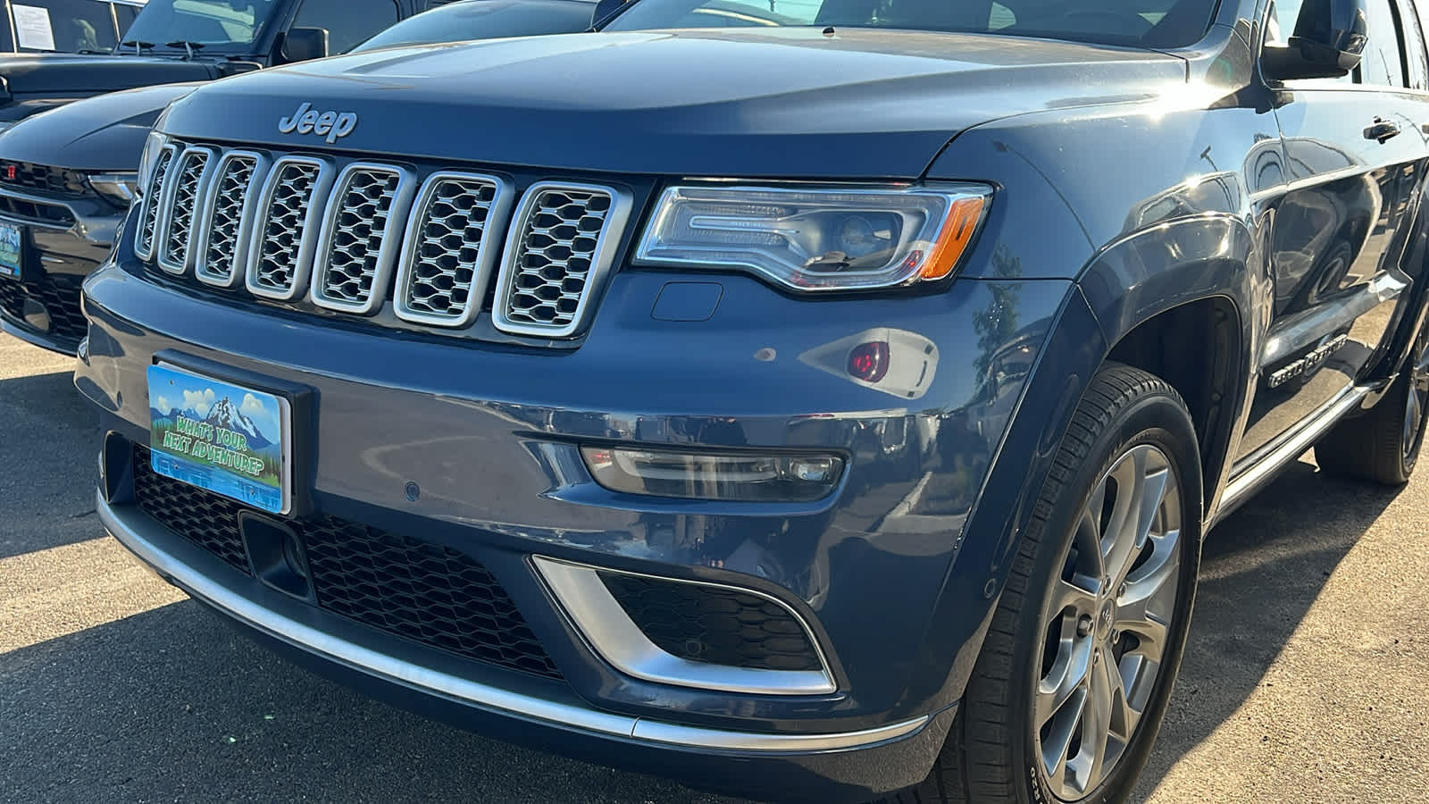 Thumbnail: 2020 Jeep Grand Cherokee - 8