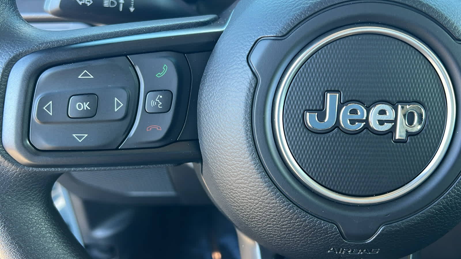 Thumbnail: 2026 Jeep Gladiator - 19