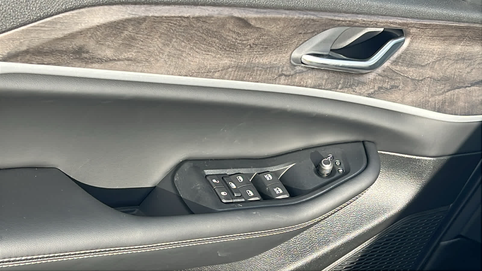 Thumbnail: 2026 Jeep Grand Cherokee - 22