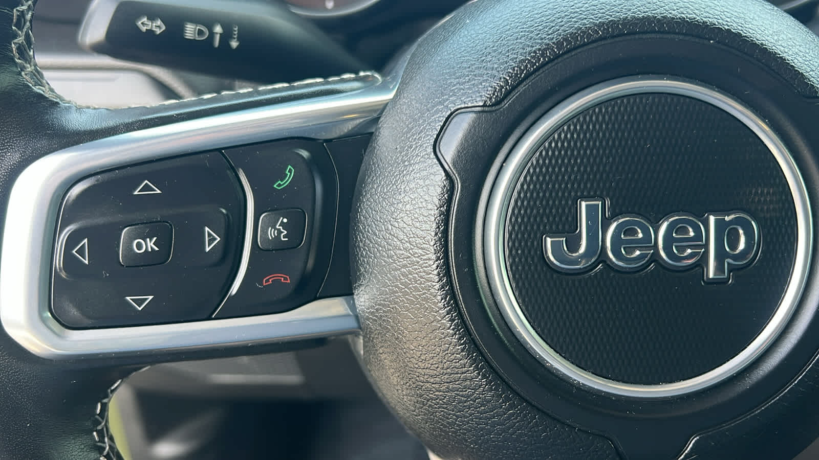 Thumbnail: 2022 Jeep Wrangler - 18