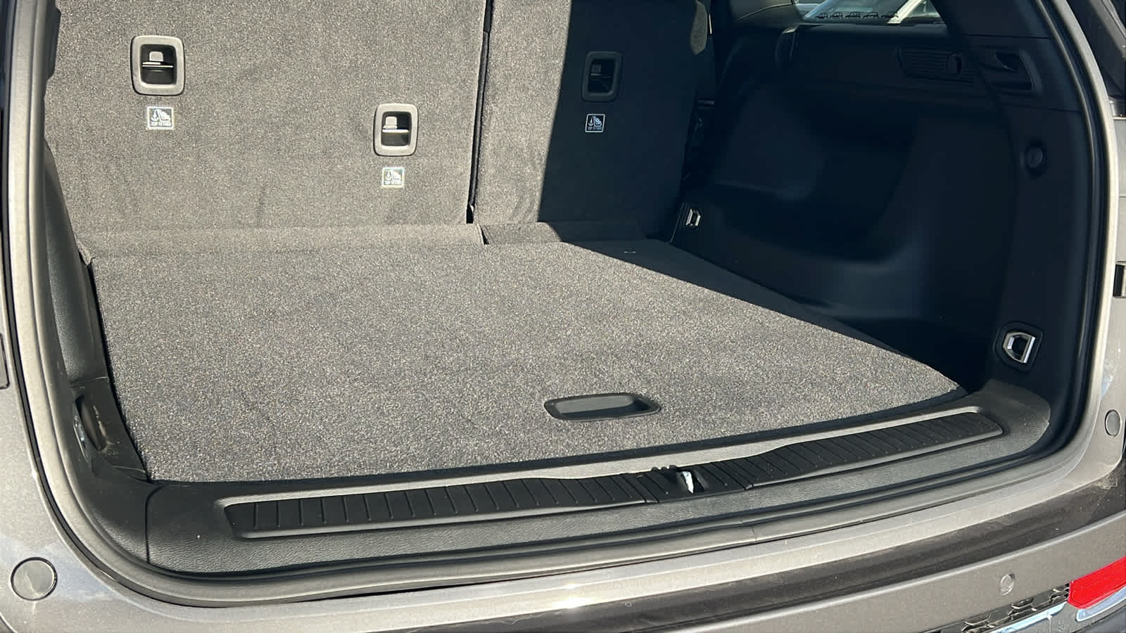 Thumbnail: 2026 Jeep Grand Cherokee - 27