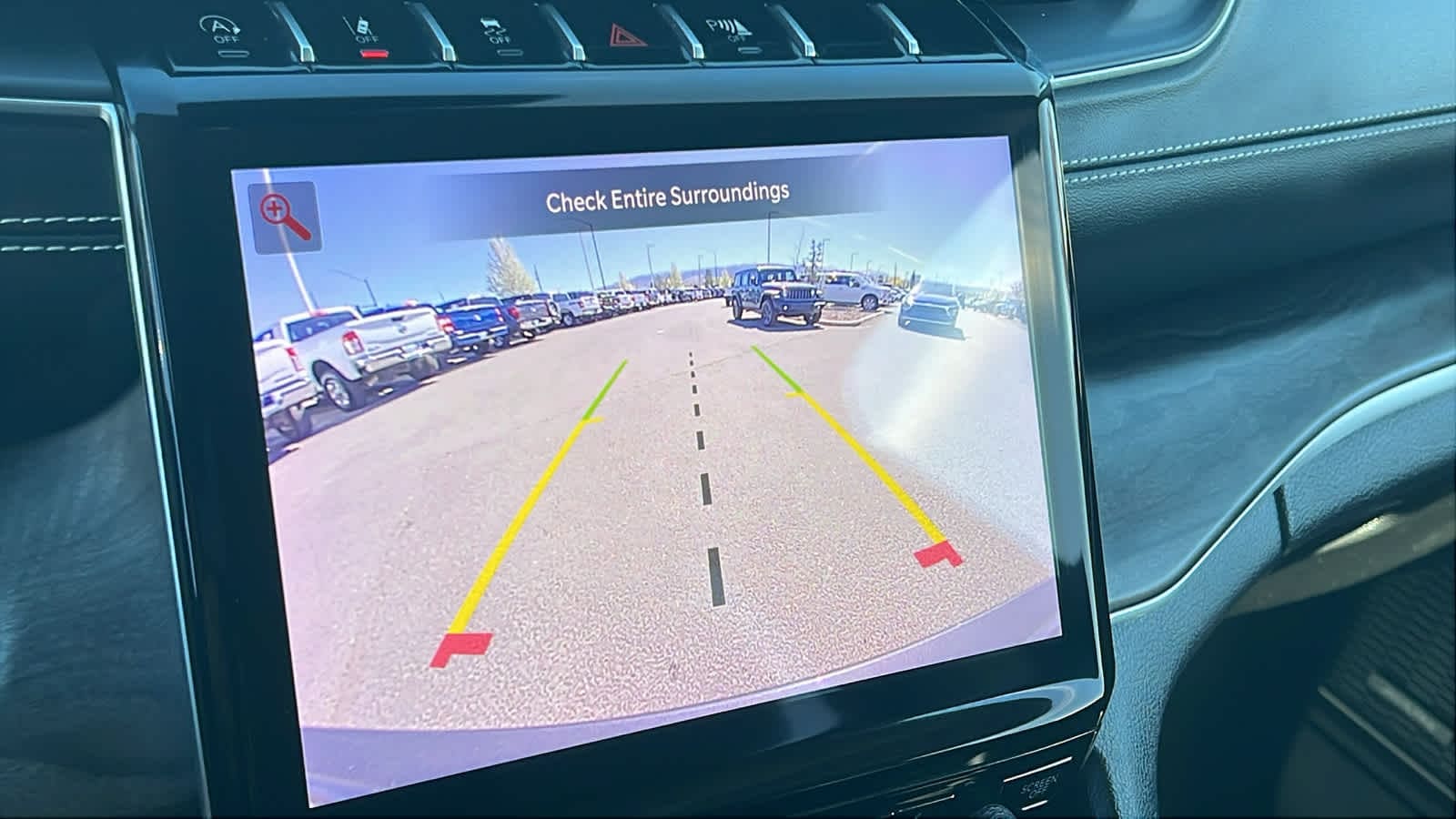 Thumbnail: 2023 Jeep Grand Cherokee - 16