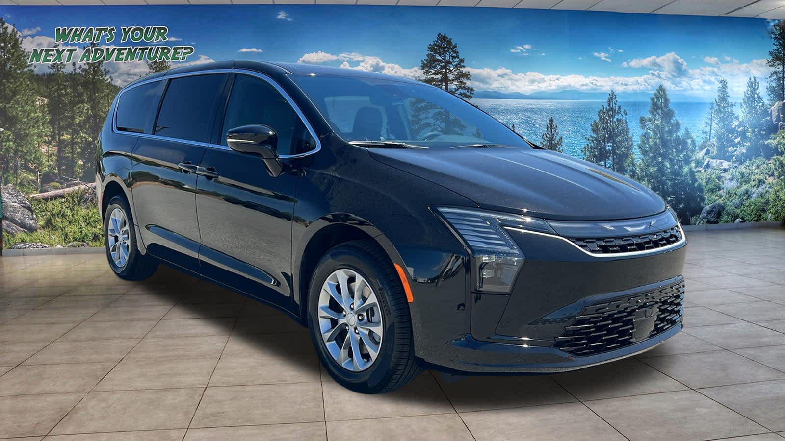 Thumbnail: 2027 Chrysler Pacifica - 3