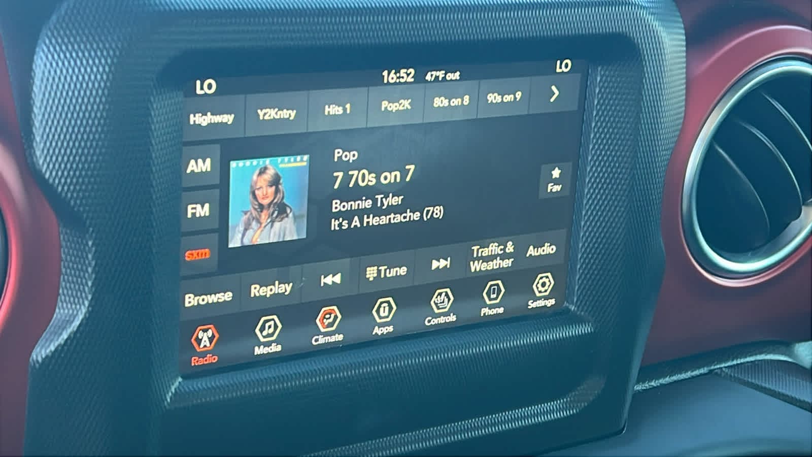 Thumbnail: 2021 Jeep Wrangler - 15