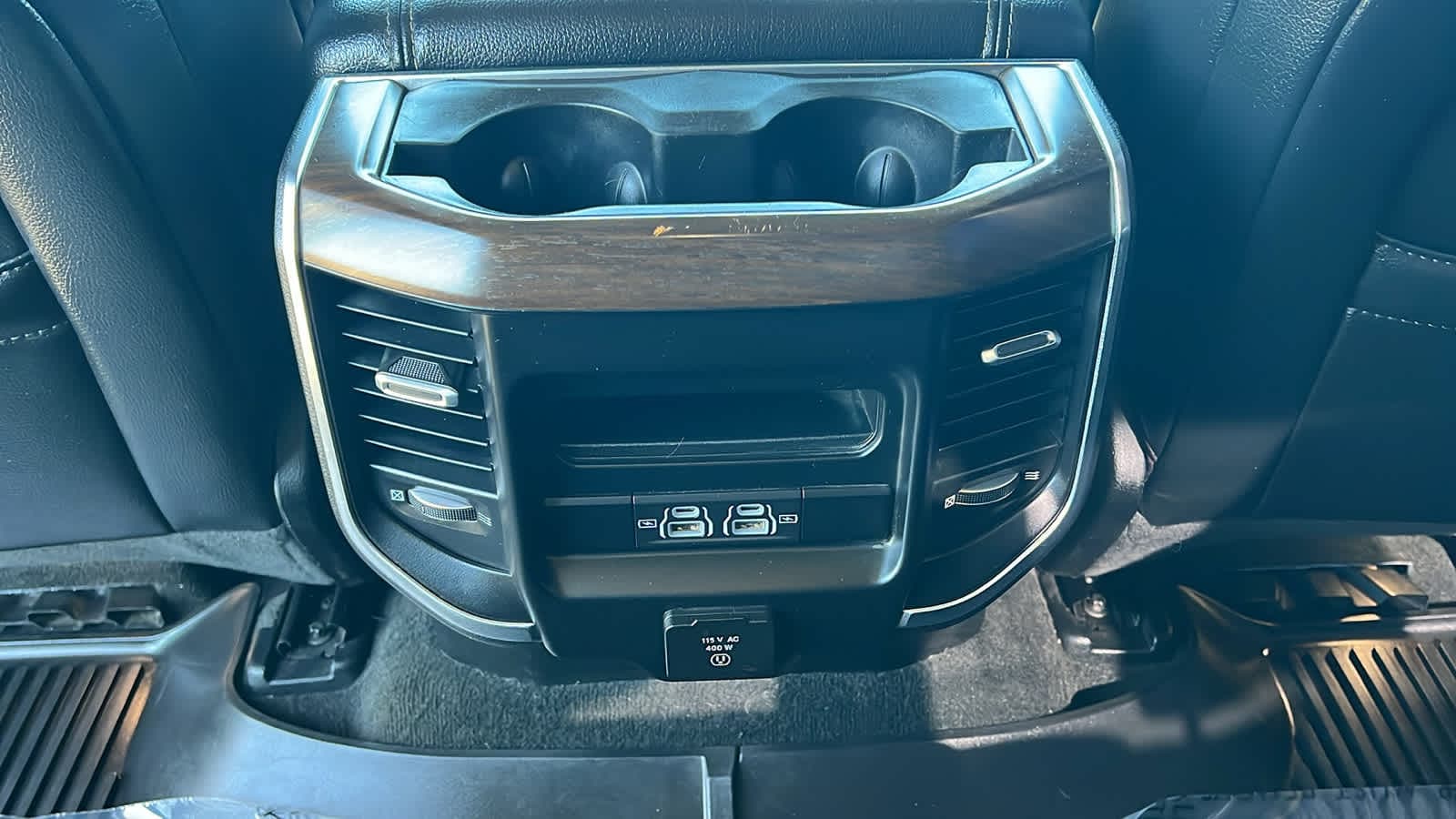 Thumbnail: 2022 RAM 1500 - 25